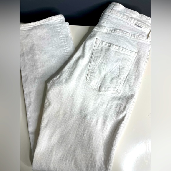 MOTHER Denim - MOTHER High Wasted Hiker Hover White Denim Jeans. Size 28. New never worn.
